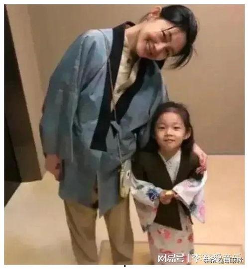 娱乐圈吃瓜教主,揭秘“吃瓜教主”的瓜田传奇