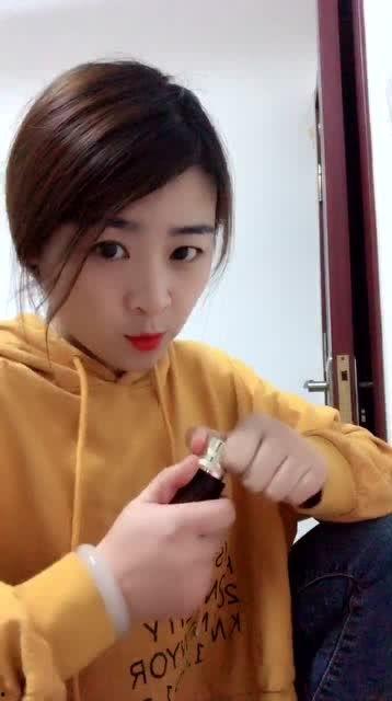 娱乐吃瓜酱 年下,揭秘年下明星们的甜蜜日常